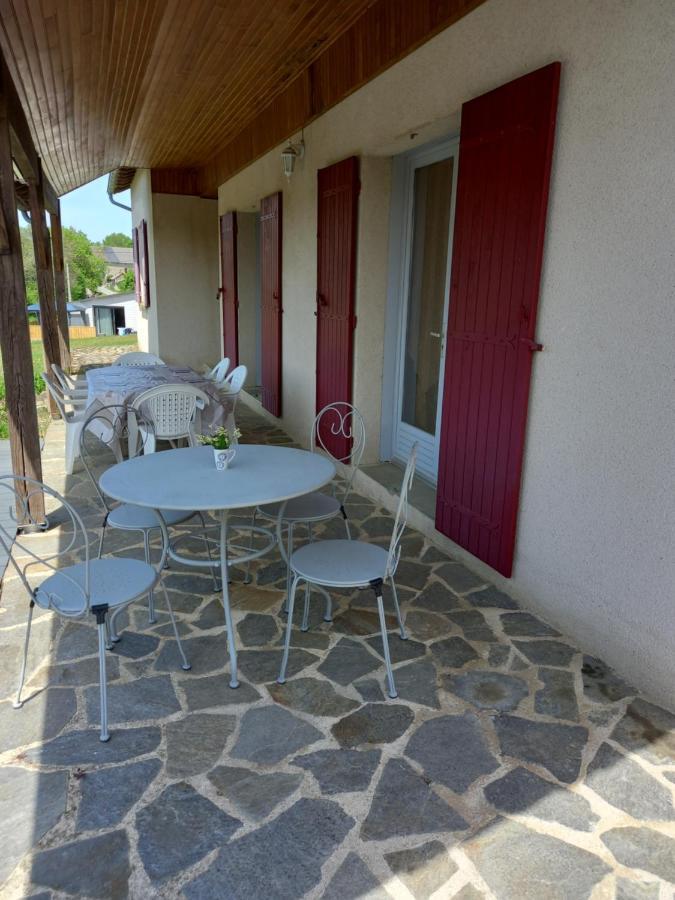 Вилла La Campagne Saint-Pardoux-le-Neuf Экстерьер фото